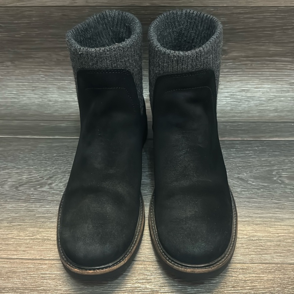 LLBean woman’s boots size 9 (n57)